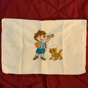 Diego with baby jaguar Pillowcase White